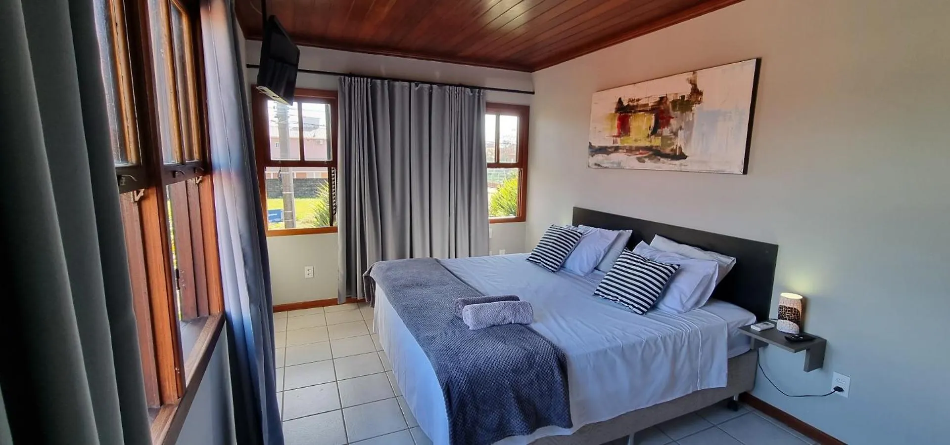 Casa De Praia Com Piscina Na Praia Da Daniela Em Florianópolis