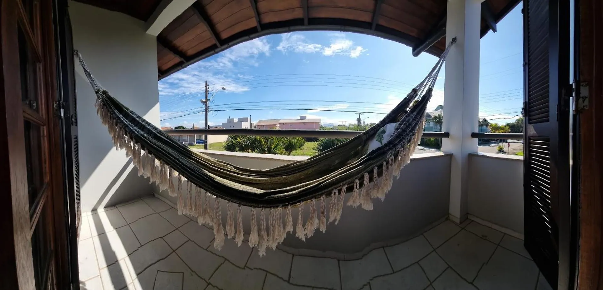 Casa De Praia Com Piscina Na Praia Da Daniela Em Florianópolis