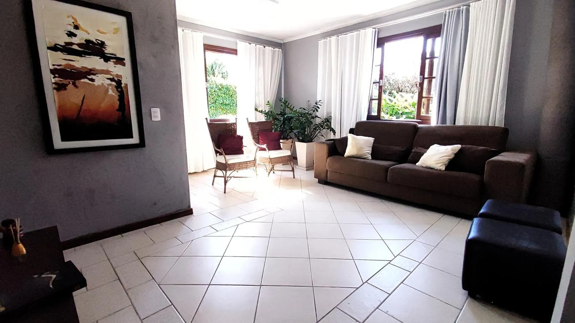 Casa De Praia Com Piscina Na Praia Da Daniela Em Florianópolis Hébergement de vacances