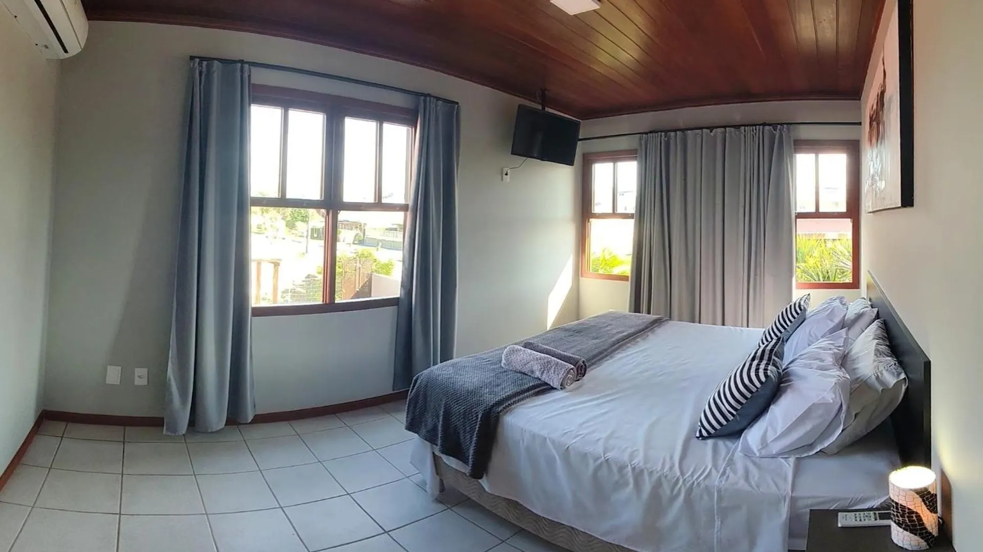 Casa De Praia Com Piscina Na Praia Da Daniela Em Florianópolis 브라질